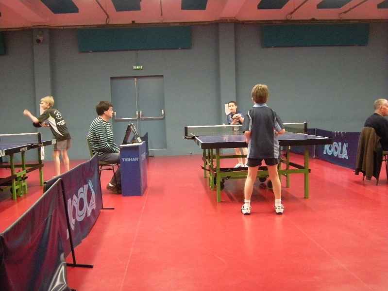 Pierre Gillot qui s'incline face a Clement Chaudoye.JPG